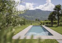 Extra langer Salzwasserpool